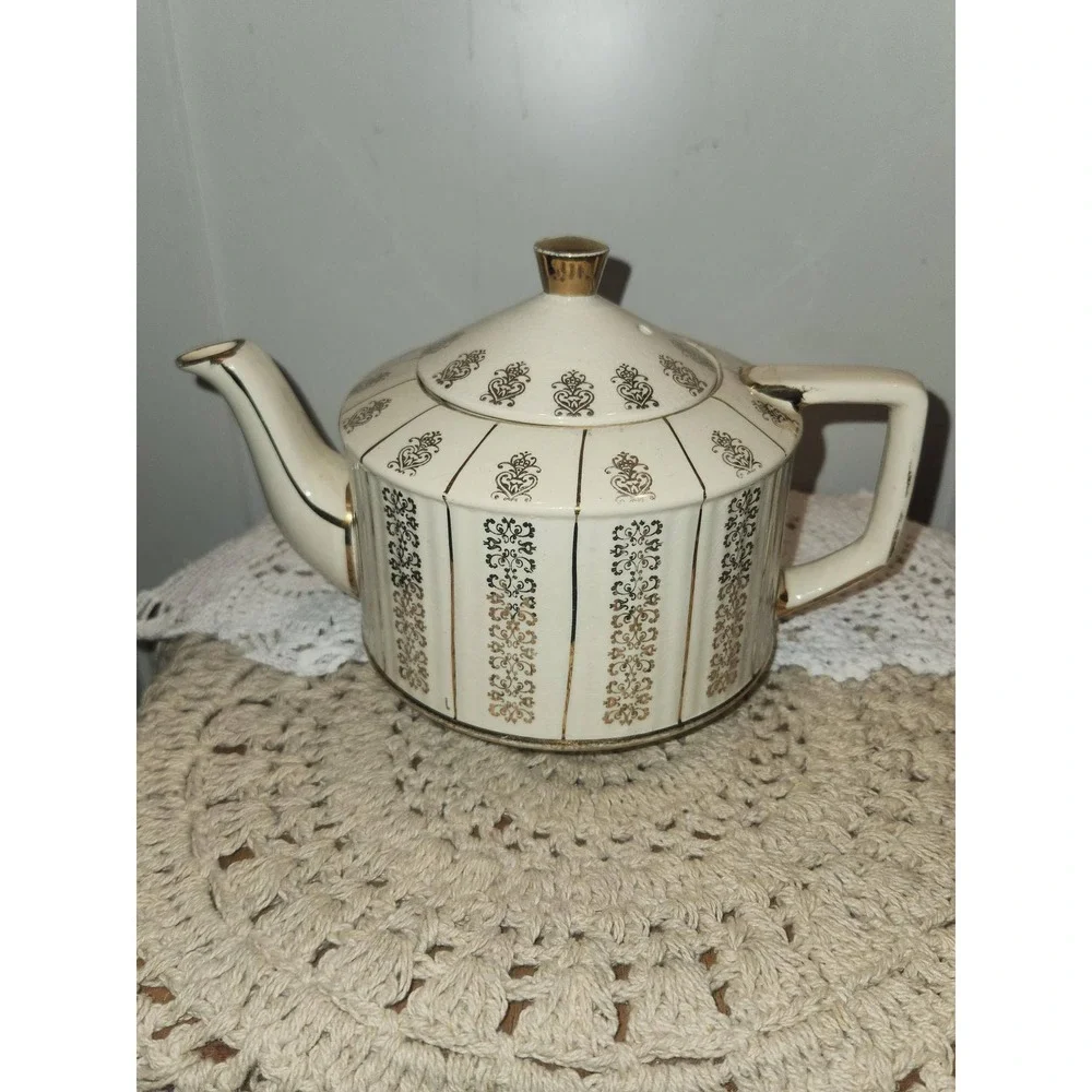 Antique 1950's Sadler Gold Filigree Ceramic Teapot with Lid Regency Style